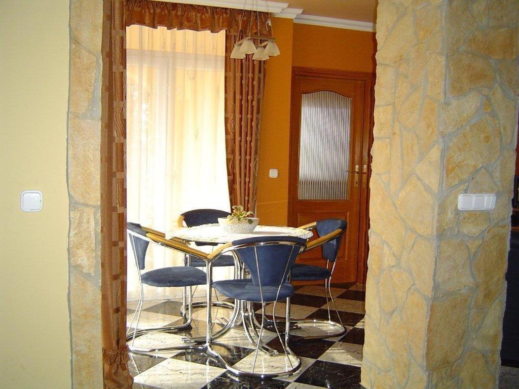 Janus Apartman Шарвар Екстер'єр фото