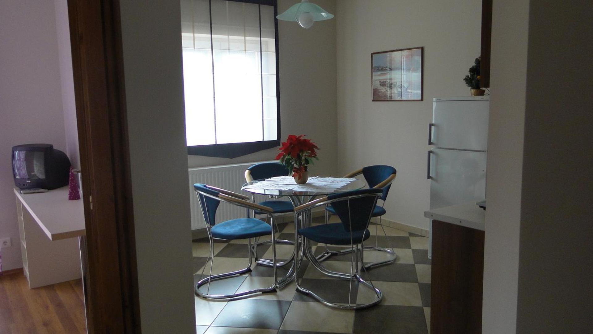 Janus Apartman Шарвар Екстер'єр фото