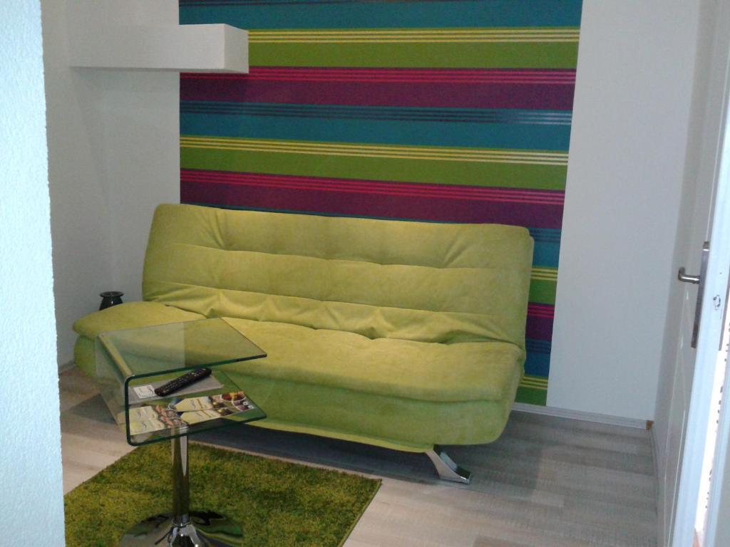 Janus Apartman Шарвар Номер фото